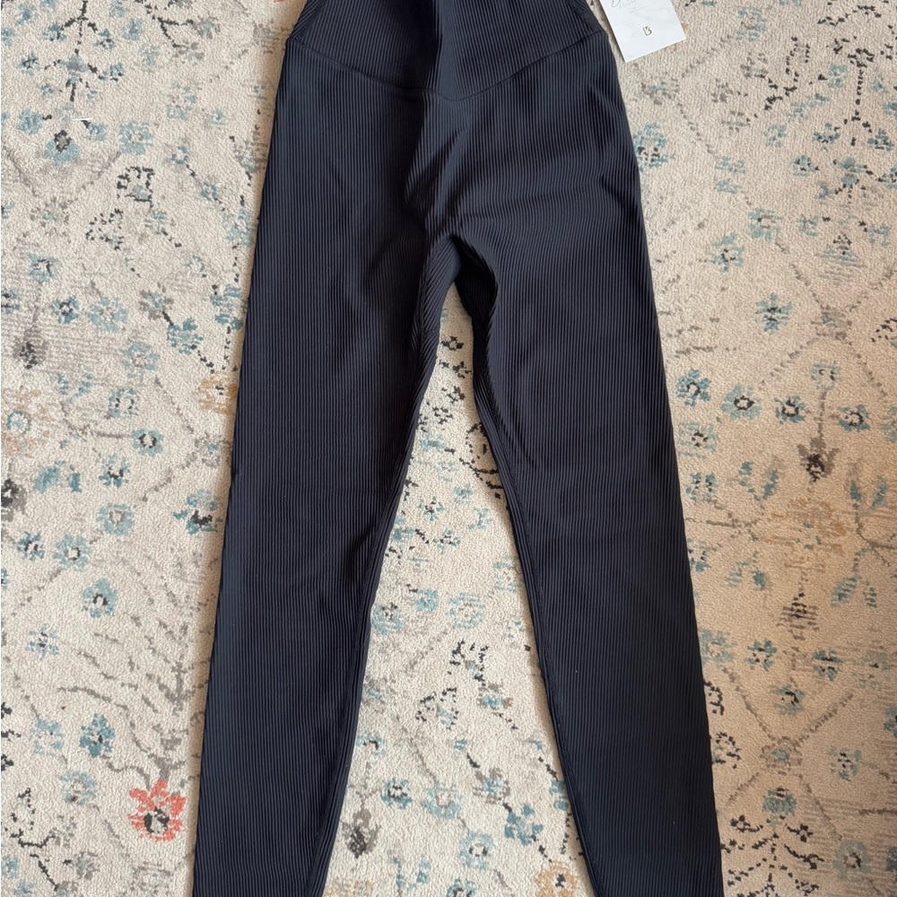 Black Ribbed High-Waisted Leggings